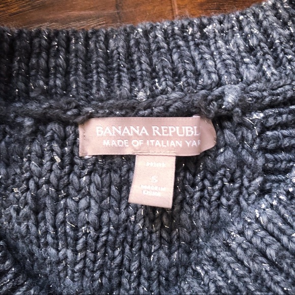 | Banana Republic | OpenBack Sweater - Picture 4 of 5